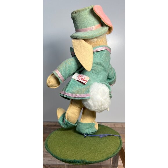 Vintage Amalee Dolls Bunny Rabbit Figurine With Green Outfit & Hat - Picture 3 of 4